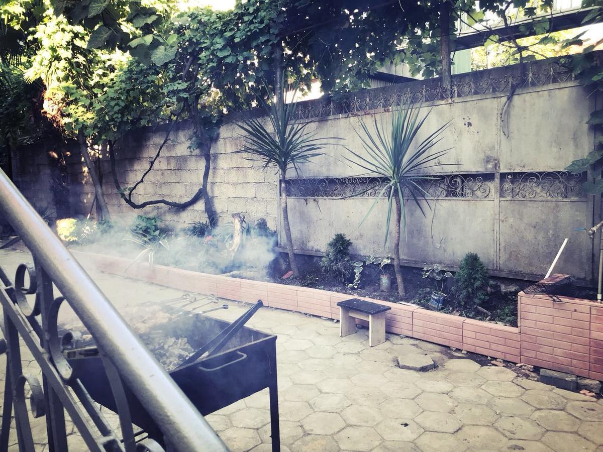 Guest House Saba Batumi Exterior photo