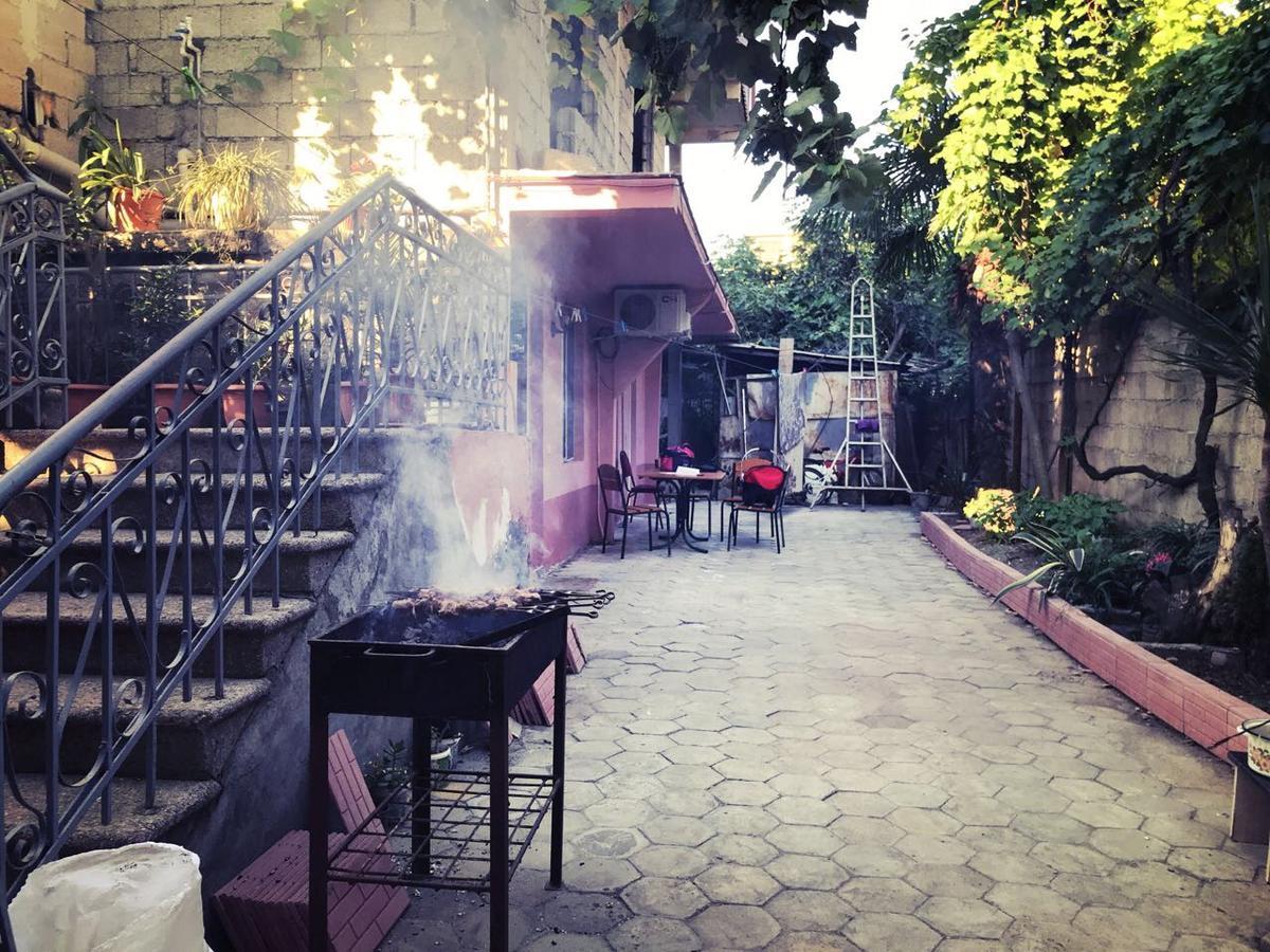 Guest House Saba Batumi Exterior photo